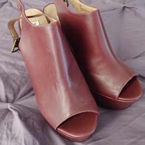 Steve Madden heels size 8.5